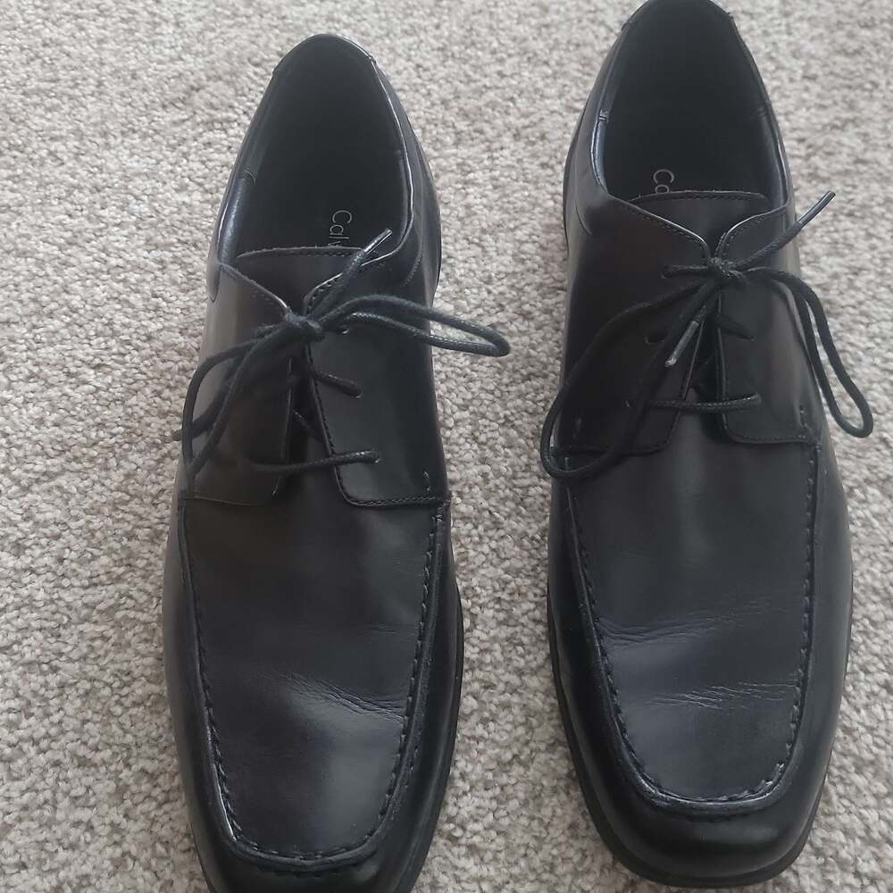 Calvin Klein Men's Black Leather Moc Toe Derby Shoes, Size 10